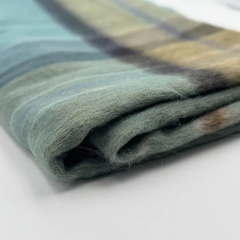 Alpaca Throw Pebble