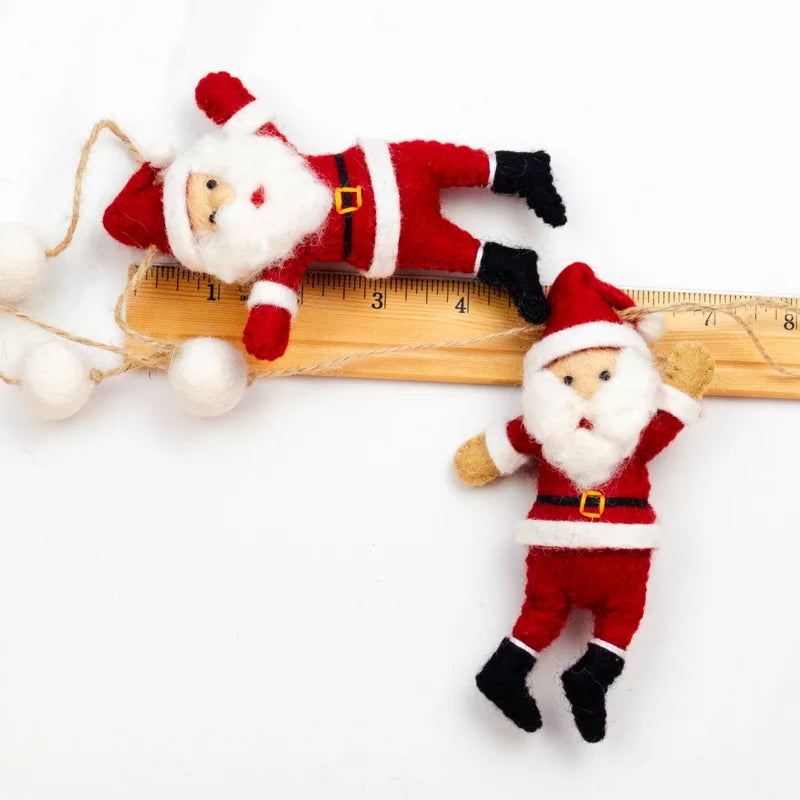 Felt Dancing Santa Garland