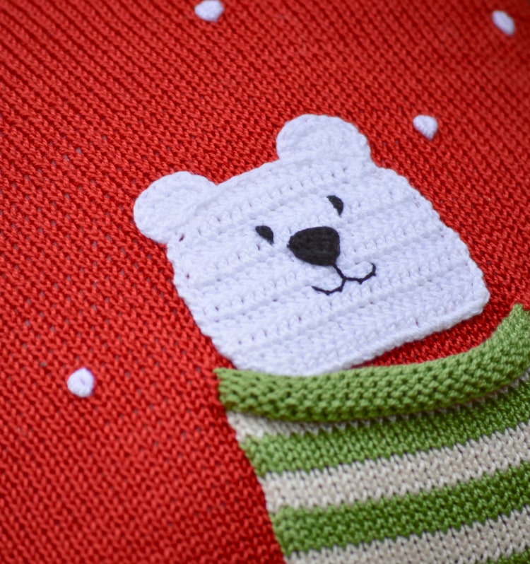 Polar Bear Knit Pillow Close Up