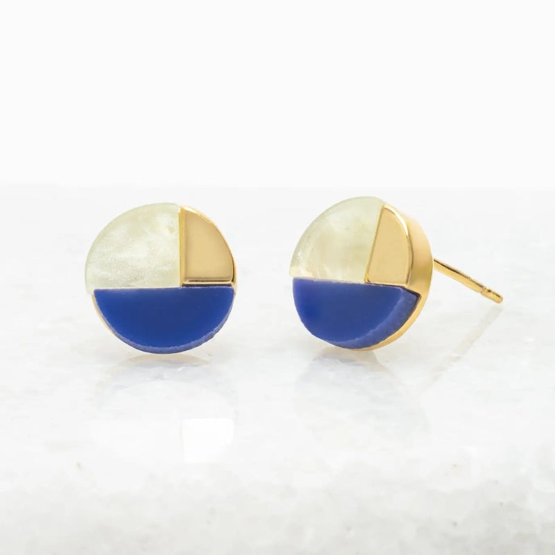 Radiant Horizon Studs