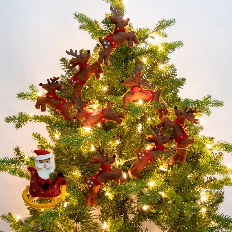 Santa with Sleigh and Eight Reindeer Garland