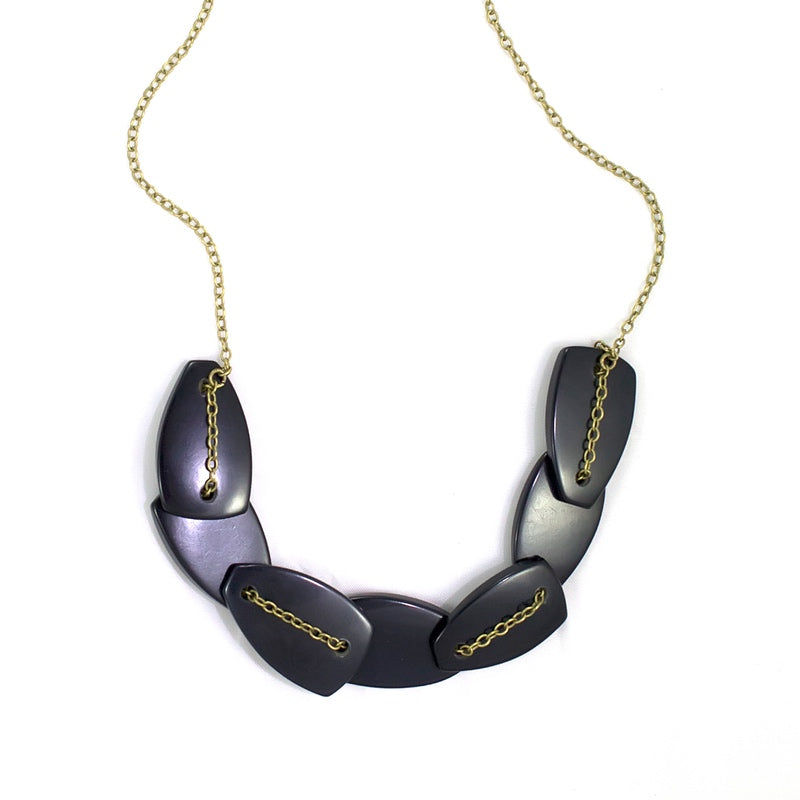 Scattered Pebble Necklace - Navy