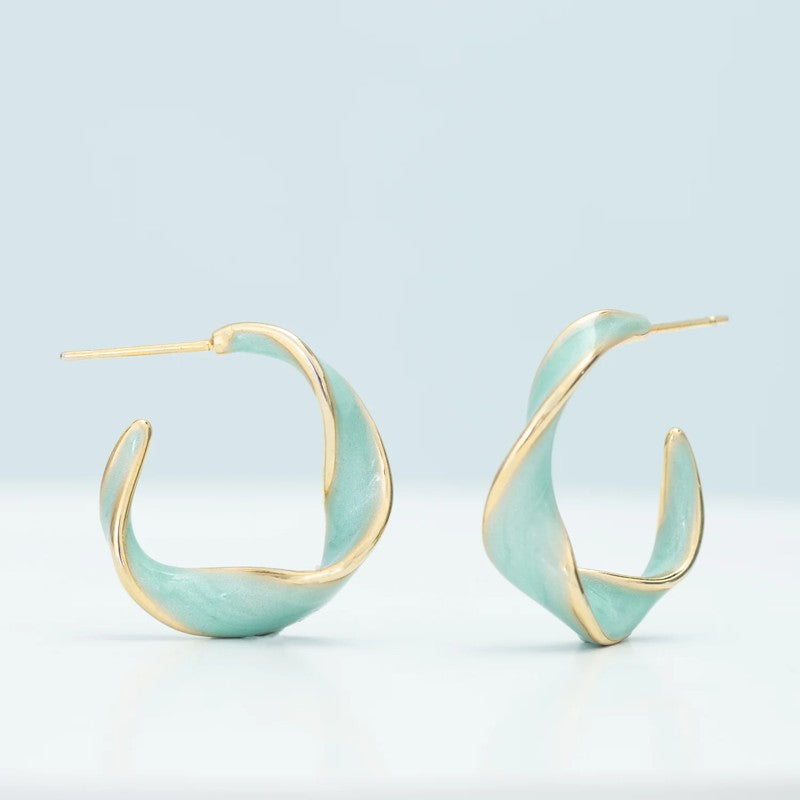 With a Twist Hoops Mint