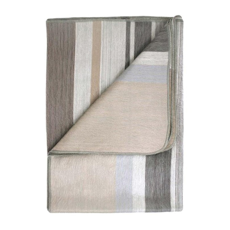 alpaca throw vintage pearl 2