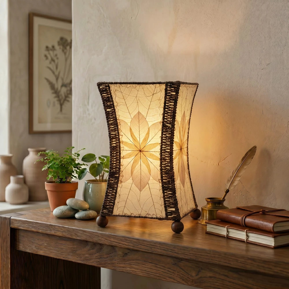 Hourglass Leaf Lamp - Natural