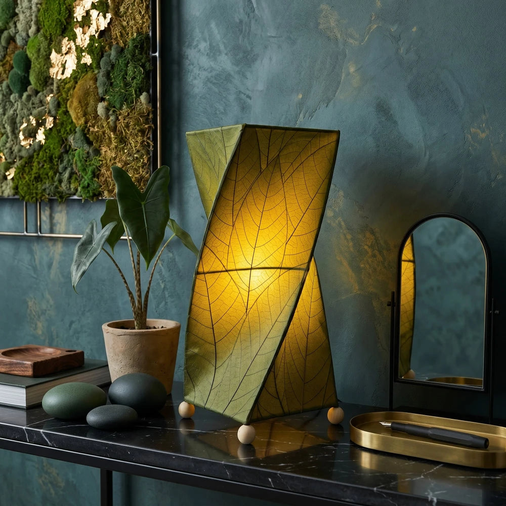 Twist Table Leaf Lamp - Green