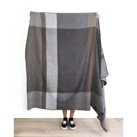 Alpaca Throw Woodland 1
