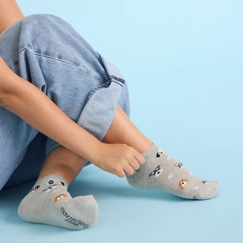 Ankle Socks that Protect Dogs - Hound Headshots