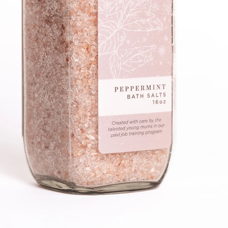 Bright Endeavors 16 oz peppermint bath salts with fresh, aromatic peppermint scent and coarse salt crystals for relaxing bath relaxation.