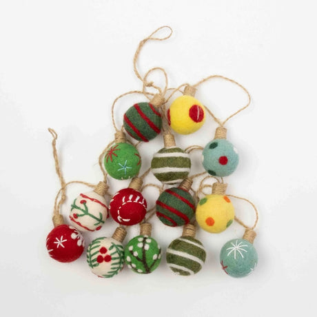 Embroidered Christmas Ball Garland Multicolored