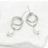 Everlasting Pearl Earrings White Gold