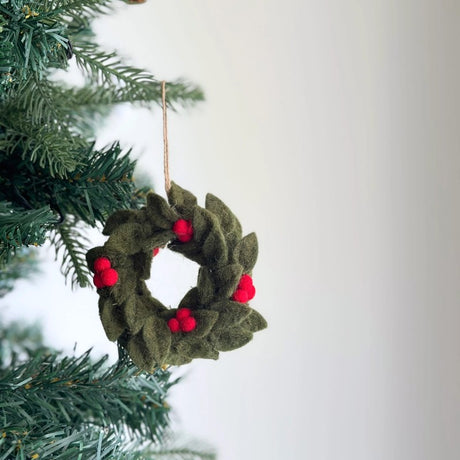 Felt Ornament Mini Holly Wreath 4"