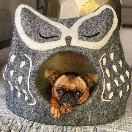 Grey Owl Wool Pet Cave 1