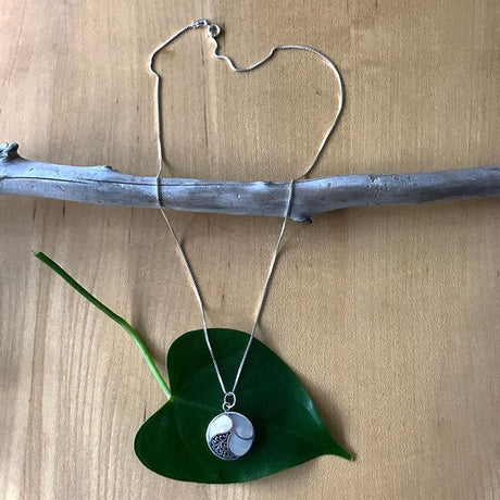 Mother of Pearl Necklace