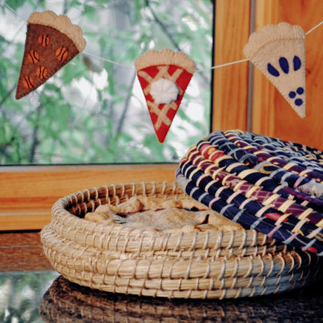 PIe Basket and Pie Garland Styled