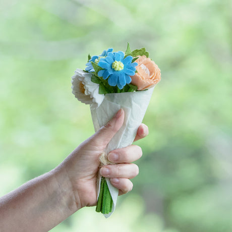 Petite Peony Felt Bouquet