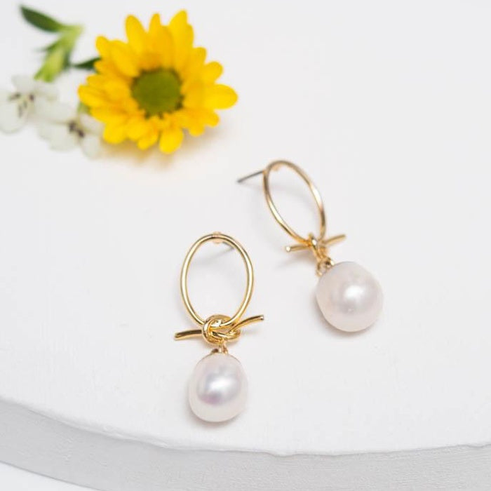 Pretty-in Pearl Earrings 1