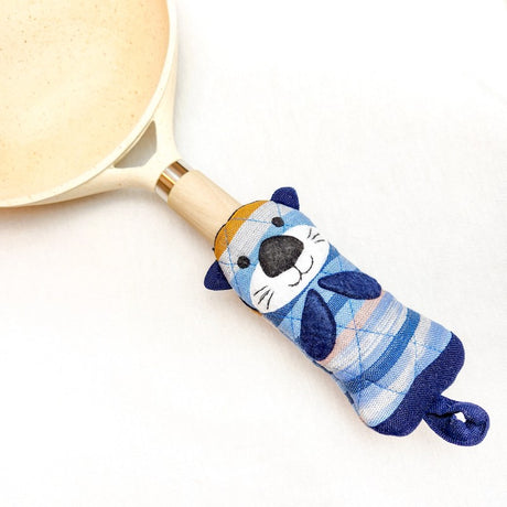 Sea Otter Skillet Handle