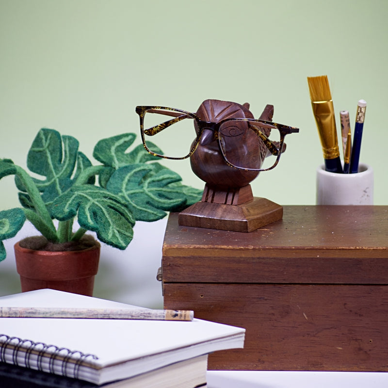 Sparrow Eyeglass Holder