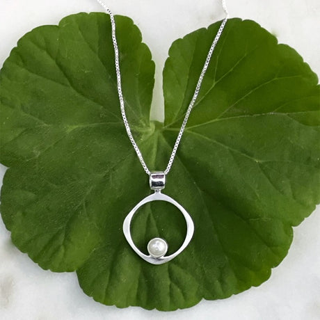 Wholeness Pearl Necklace