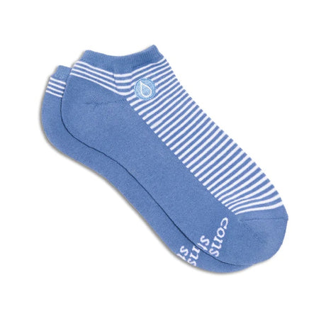 Pair of blie ankle socks by Conscious Step featuring water donation symbols, promoting clean water access with sustainable fashion.