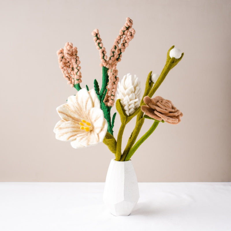 felt flower bouquet peaches & cream