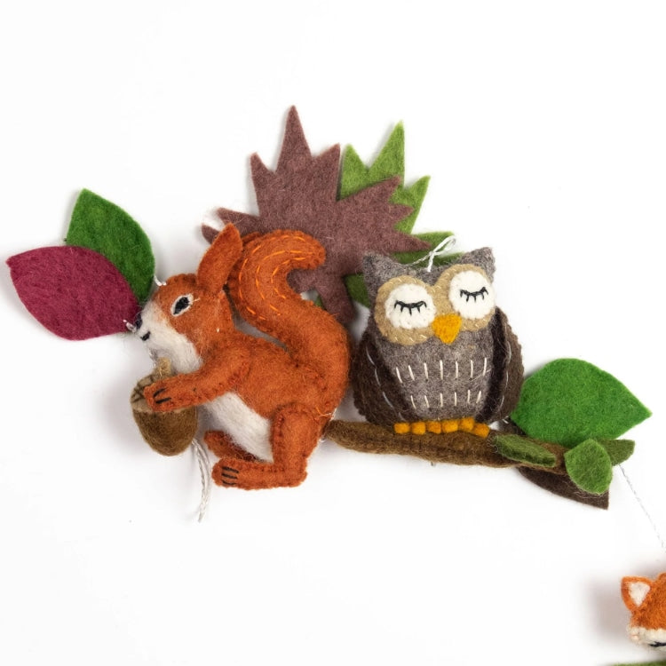 felt forest animal garland 2