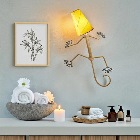 Gecko Leaf Lamp - Yellow