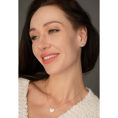 iris mother of pearl necklace model