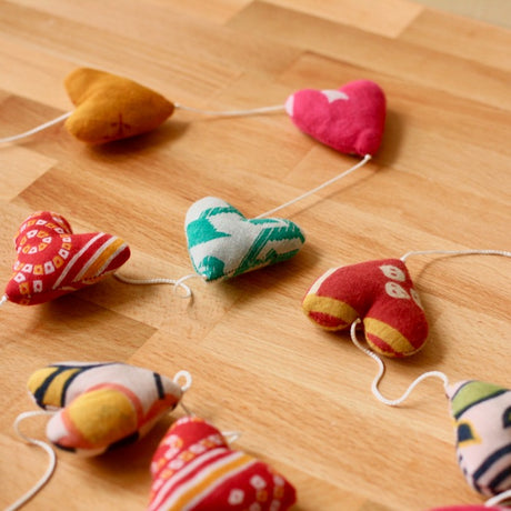 kantha heart garland