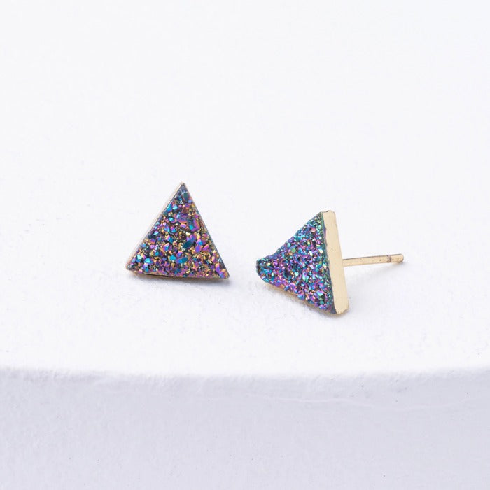 kyra studs close