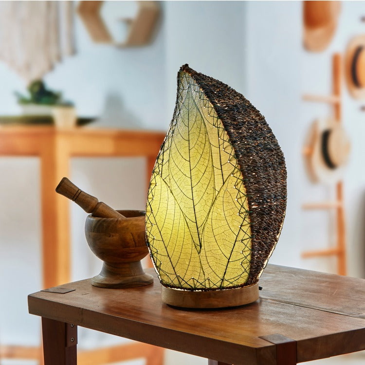 leaflet table lamp green styled