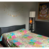 moon phase garland styled 1