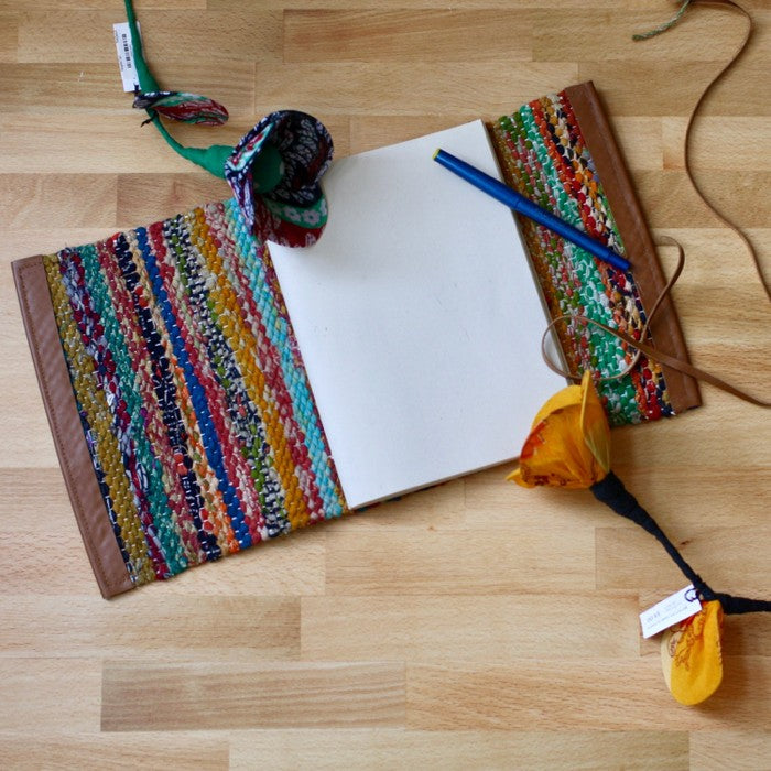 sari journal inside