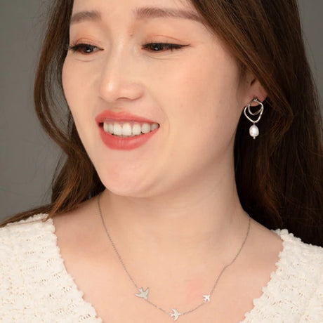 sparrow necklace silver model