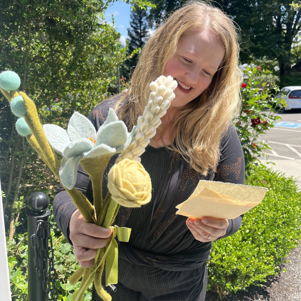 spring-breeze-bouquet-note
