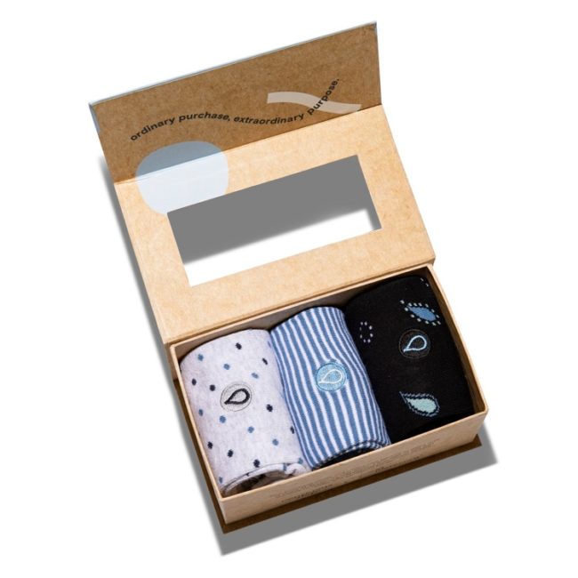 socks that give water gift box